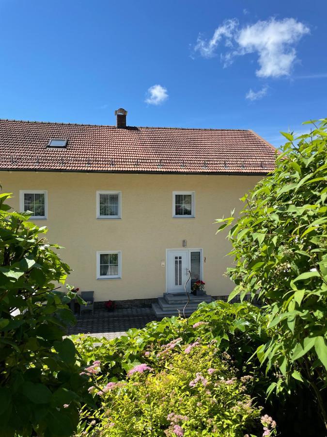 Haus Beate, Fewo Im Bienenparadies Kirchberg  ภายนอก รูปภาพ